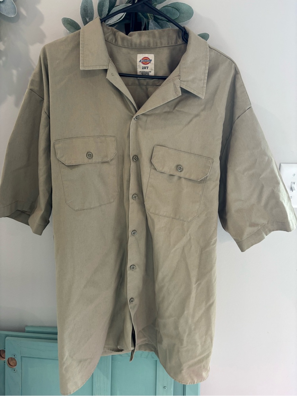 Dickies Men’s Short Sleeve Button-Front Shirt in Khaki